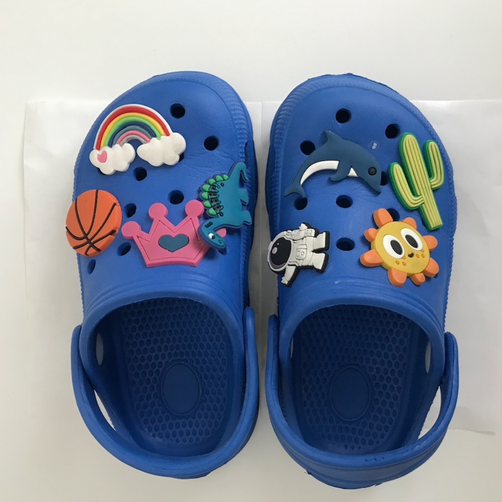 2/$29 bundle Kids Sneakers, Clogs, Mesh Shoes US 8.5 toddler - Picture 2 of 11